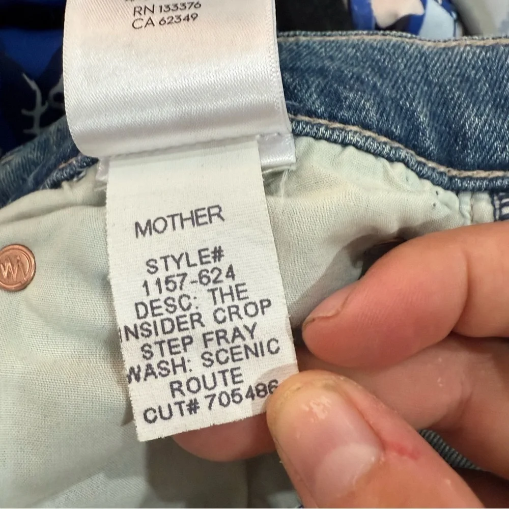 Mother Jeans The Insider Crop Step Fray in Scenic Route